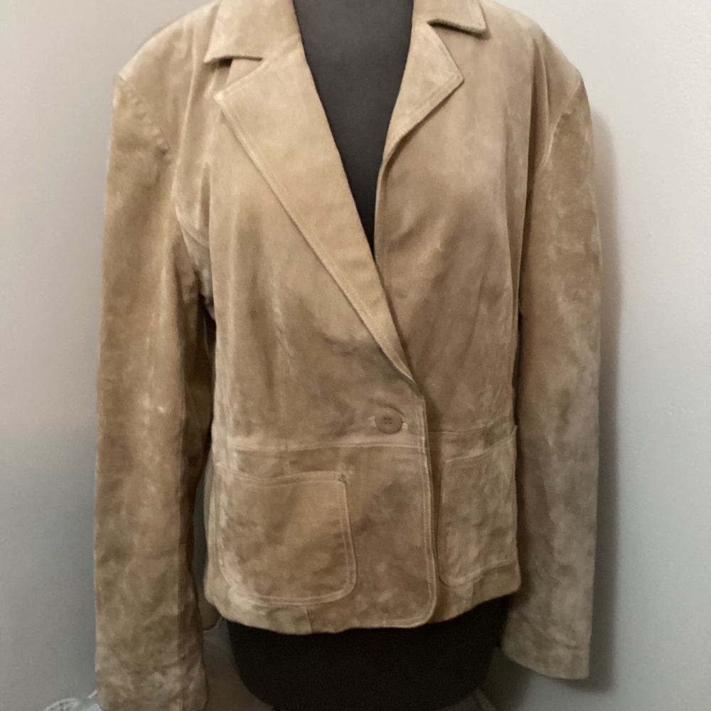 New York & Company 100% leather jacket ladies size18